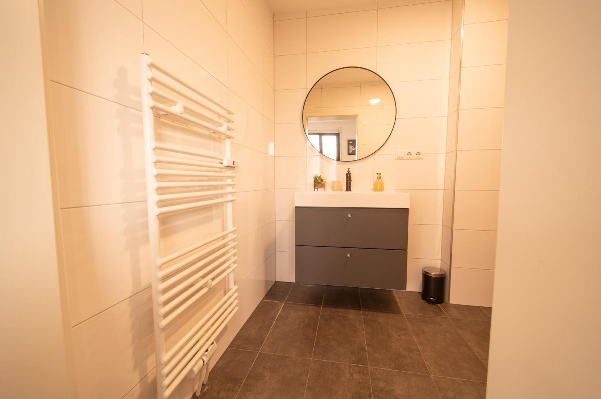 Ferienwohnung Mit Ladesaeule In Kassel Harleshausen Ngoại thất bức ảnh